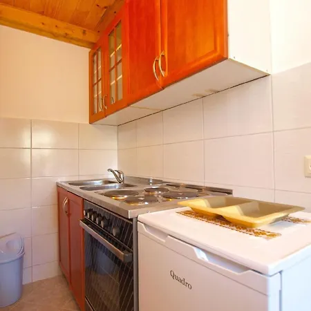 Apartment Fuer 3 Personen Ca 22 Qm In Pula-fondole, Istrien Istrische Riviera Stinjan